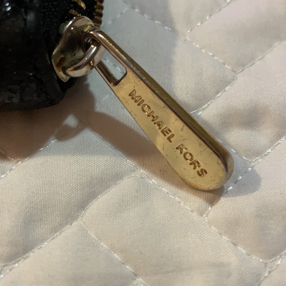 MK black shiny animal texture wallet, gold plated MK plaque - Picture 3 of 7